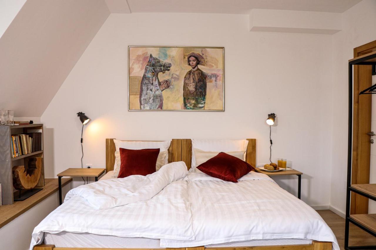 Hôtel Legat Kuca Za Odmor à Pale Extérieur photo