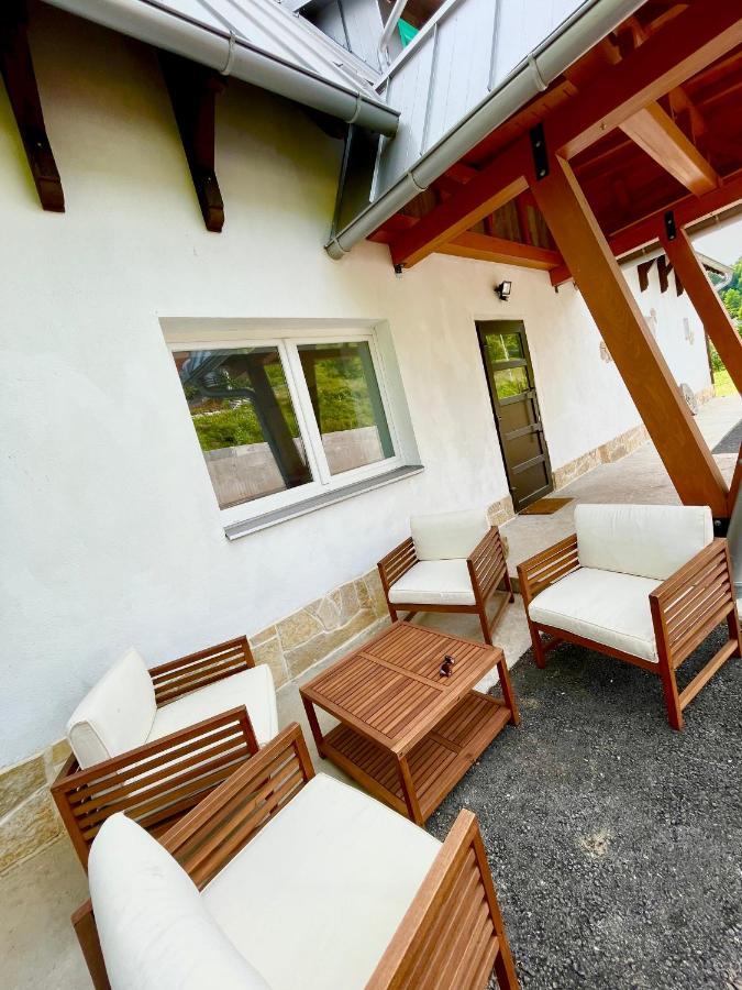 Hôtel Legat Kuca Za Odmor à Pale Extérieur photo